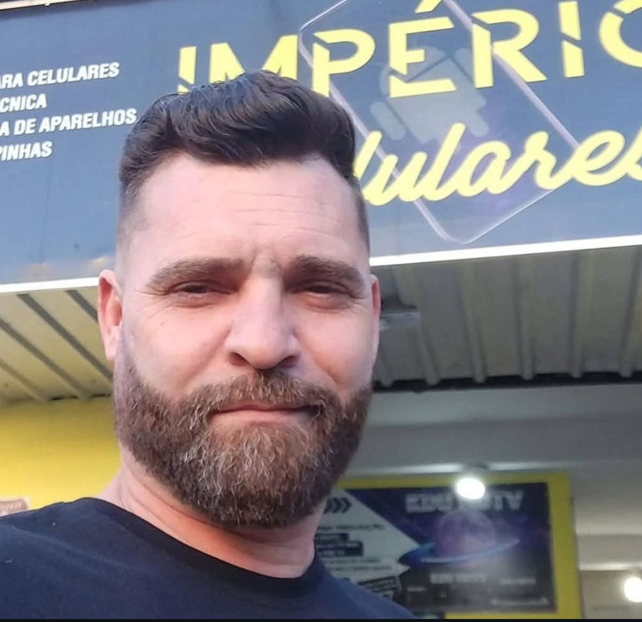 Empresário e pai de 10 filhos é morto a facadas no Paraná por venda de Iphone com defeito